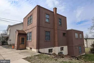 2042 Mahantongo Street, Pottsville, PA 17901 - Photo 1