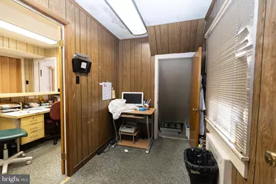 2042 Mahantongo Street, Pottsville, PA 17901 - Photo 11