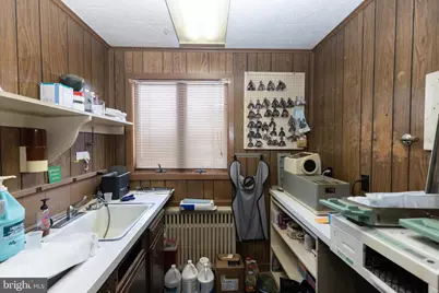 2042 Mahantongo Street, Pottsville, PA 17901 - Photo 21