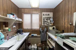 2042 Mahantongo St, Pottsville, PA 17901 - Photo 21