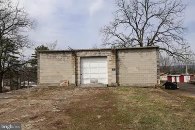 2042 Mahantongo Street, Pottsville, PA 17901 - Photo 45