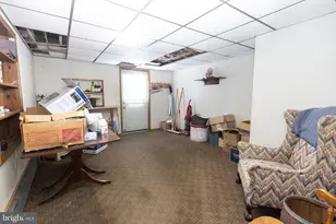 2042 Mahantongo St, Pottsville, PA 17901 - Photo 31