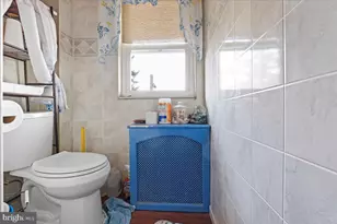 1208 W Norwegian St, Pottsville, PA 17901 - Photo 17