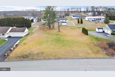 502 Parkmeadow Drive, Pottsville, PA 17901 - Photo 1