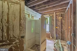 620 W Bacon St, Pottsville, PA 17901 - Photo 7