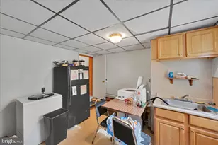 237 S Chestnut St, Shenandoah, PA 17976 - Photo 7