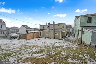 237 S Chestnut St, Shenandoah, PA 17976 - Photo 35