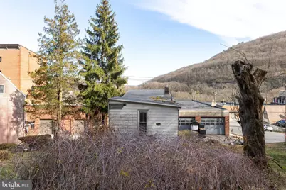 435 Hotel Street, Pottsville, PA 17901 - Photo 23