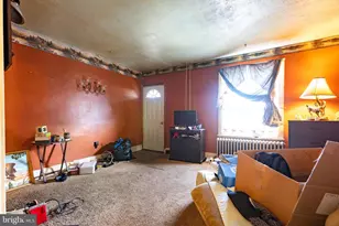 435 Hotel St, Pottsville, PA 17901 - Photo 5