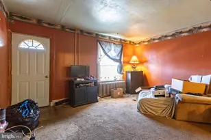 435 Hotel St, Pottsville, PA 17901 - Photo 13