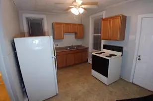 700 N 13th St, Pottsville, PA 17901 - Photo 15