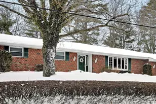 11 Bryn Mawr Ave, Pottsville, PA 17901 - Photo 1