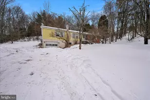 283 Pleasant Valley Rd, New Ringgold, PA 17960 - Photo 21