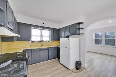 17 E Cherry Street, Shenandoah, PA 17976 - Photo 7