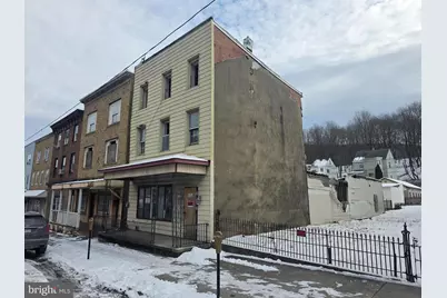 426 Centre Street, Ashland, PA 17921 - Photo 1