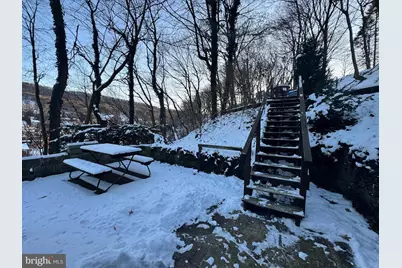 324 N 7th Street, Pottsville, PA 17901 - Photo 7