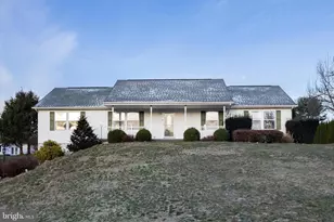 12 Sajer Rd, Pottsville, PA 17901 - Photo 1