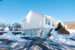 12 Sajer Rd, Pottsville, PA 17901 - Photo 3