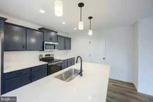 49 Sajer Rd, Pottsville, PA 17901 - Photo 7