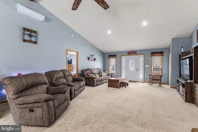 405 Rabbit Run Rd., Andreas, PA 18211 - Photo 3