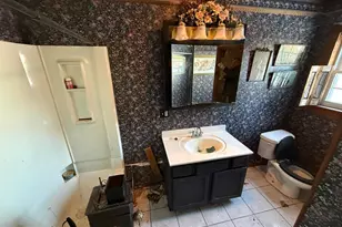 12 N Market St, New Ringgold, PA 17960 - Photo 23