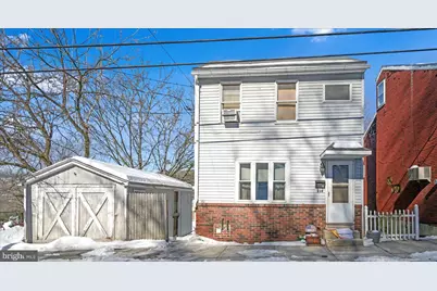 239 W Savory Street, Pottsville, PA 17901 - Photo 3