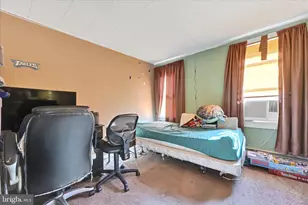 239 W Savory St, Pottsville, PA 17901 - Photo 23