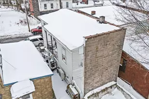 207 W Poplar St, Shenandoah, PA 17976 - Photo 17