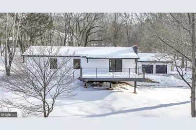 332 Wild Turkey Lane, New Ringgold, PA 17960 - Photo 3