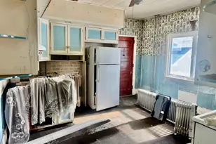 113 N 2nd St, Frackville, PA 17931 - Photo 11