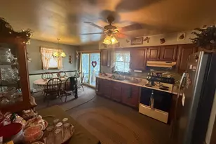 144 Pennsylvania Ave, Shenandoah, PA 17976 - Photo 11