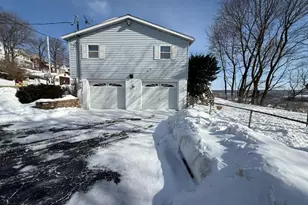 144 Pennsylvania Ave, Shenandoah, PA 17976 - Photo 3