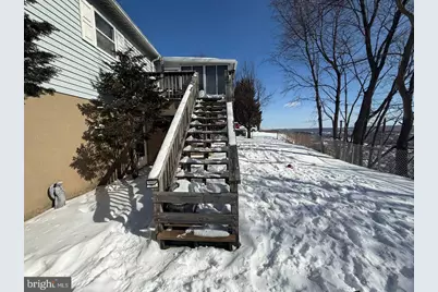 144 Pennsylvania Avenue, Shenandoah, PA 17976 - Photo 5