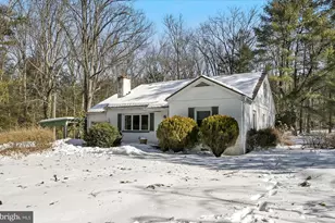 110 Pine Blvd, Orwigsburg, PA 17961 - Photo 3