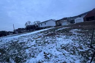 29 E Wiconisco Ave E, Tower City, PA 17980 - Photo 15