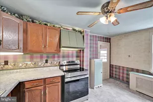 342 N 2nd St, Girardville, PA 17935 - Photo 11