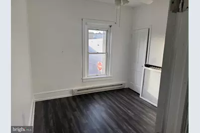 25 E Oak Street, Shenandoah, PA 17976 - Photo 11