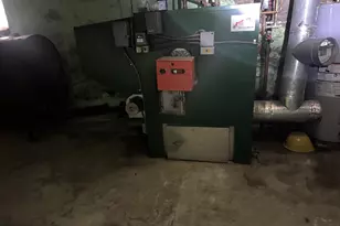 25 E Oak St, Shenandoah, PA 17976 - Photo 17