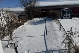 341 S Middle St, Frackville, PA 17931 - Photo 3