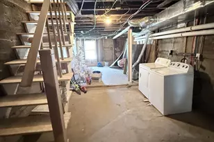 741 E Norwegian St, Pottsville, PA 17901 - Photo 13