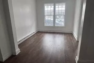 15 S White St, Shenandoah, PA 17976 - Photo 7