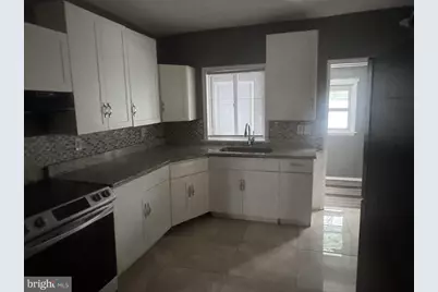 15 S White Street, Shenandoah, PA 17976 - Photo 3