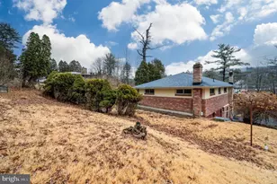 1938 High Park Manor, Pottsville, PA 17901 - Photo 7