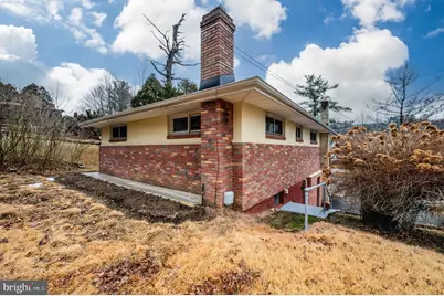 1938 High Park Manor, Pottsville, PA 17901 - Photo 3