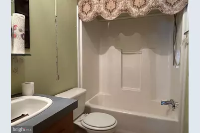 204 W Wiconisco Avenue, Tower City, PA 17980 - Photo 11