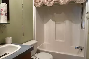 204 W Wiconisco Ave, Tower City, PA 17980 - Photo 11