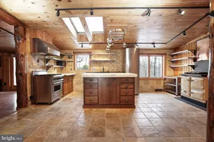 371 Green Tree Dr, Auburn, PA 17922 - Photo 11