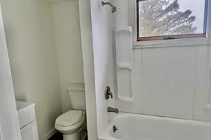 124 S Wylam St, Frackville, PA 17931 - Photo 27