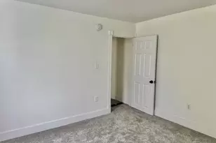 124 S Wylam St, Frackville, PA 17931 - Photo 33