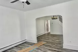 124 S Wylam St, Frackville, PA 17931 - Photo 9